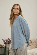 Load image into Gallery viewer, BOXY TEXTURED LONG SLEEVE WASHED KNIT TOP : BROWN