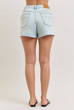 Load image into Gallery viewer, LIGHT WASH JUDY BLUE SHORTS