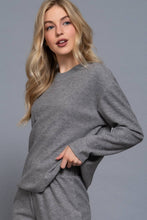 Load image into Gallery viewer, Long Sleeve Round Neck Soft Knit Top: BRG-maroon / L