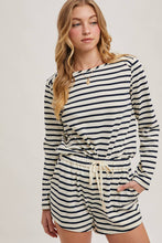 Load image into Gallery viewer, STRIPED KNIT PULLOVER TOP: NAVY