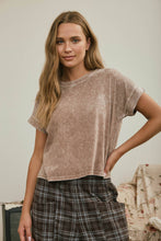Load image into Gallery viewer, WASHED SHORT SLEEVE BOXY KNIT TOP : GREY