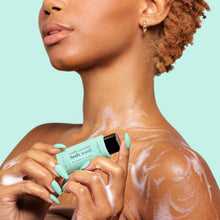 Load image into Gallery viewer, Christmas Holiday Self Care Beauty Advent Calendar 12 Days