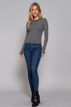 Load image into Gallery viewer, Long Sleeve Crew Neck Yarn Dyed Stripe Knit Top: WHT-WHITE/BLACK / M