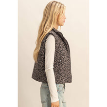Load image into Gallery viewer, Leopard Print Puffer Vest: CREAM