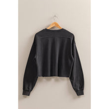 Load image into Gallery viewer, Blue Cropped Sweatshirt With Raw Hem