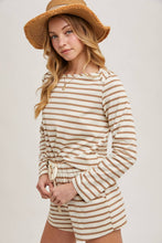 Load image into Gallery viewer, STRIPED KNIT PULLOVER TOP: NAVY