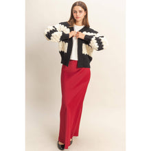 Load image into Gallery viewer, Oversized Scallop Pattern Knit Cardigan: D.GREEN