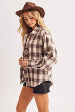 Load image into Gallery viewer, BUTTON DOWN FLANNEL PLAID SHIRT TOP: IVORY/BROWN
