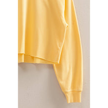 Load image into Gallery viewer, Blue Cropped Sweatshirt With Raw Hem