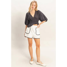 Load image into Gallery viewer, Scallop Trim High-Waisted Shorts: BEIGE
