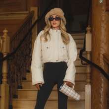 Load image into Gallery viewer, Blair HydroJug 32 oz Traveler Tumbler