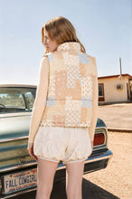Load image into Gallery viewer, MULTI-PATTERN WESTERN QUILTED ZIP-UP VEST : KHAKI MULTI