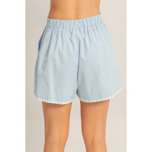 Load image into Gallery viewer, Scallop Trim High-Waisted Shorts: BEIGE