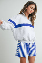 Load image into Gallery viewer, Two-Toned Half Zip Collar Sweatshirt: GREY / GREEN