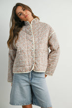 Load image into Gallery viewer, FLORAL QUILTED JACKET WITH LIGHTWEIGHT BOHO PRINT: LAVENDER / IVORY