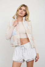 Load image into Gallery viewer, MULTI-PATTERN WESTERN QUILTED ZIP-UP VEST : KHAKI MULTI