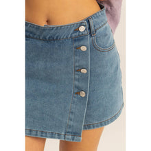 Load image into Gallery viewer, Enzyme Wash Buttoned Denim Skort: DENIM