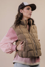 Load image into Gallery viewer, Solid & Leopard Puffer Padded Warm Vest: LEOPARD