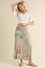 Load image into Gallery viewer, Bradyn Print Skirt: Tan/Orange / Contemporary