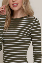 Load image into Gallery viewer, Long Sleeve Crew Neck Yarn Dyed Stripe Knit Top: WHT-WHITE/BLACK / S