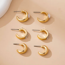 Load image into Gallery viewer, Pearl & Baguette Huggie Hoop Trio Earring Set | 80E61741: GOLD