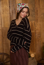 Load image into Gallery viewer, STRIPE V NECK DROP SHOULDER LONG SLEEVE KNIT TOP: CREAM