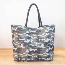 Load image into Gallery viewer, Camo Tote Bag   Gray/Black   20x14x6
