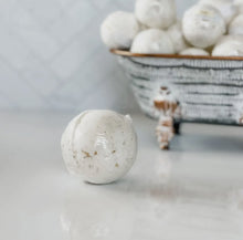 Load image into Gallery viewer, Bath Bombs Individually Wrapped
