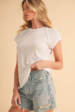 Load image into Gallery viewer, Ivy Tee: Lemon / Contemporary

