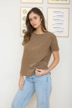 Load image into Gallery viewer, ROUND NECK SHORT SLEEVE EXPOSED SEAM KNIT TOP: TERRACOTTA
