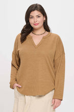 Load image into Gallery viewer, PLUS SOLID NOTCH NECK KNIT TOP: BURGUNDY
