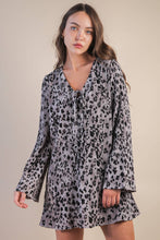 Load image into Gallery viewer, Leopard Printed Pleated Mini Dress: MOCHA LEOPARD
