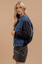 Load image into Gallery viewer, CONTRAST DROP SHOULDER DENIM JACKET: DENIM
