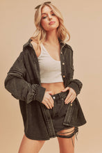 Load image into Gallery viewer, Judie Jacket: Oat / Outerwear

