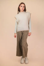 Load image into Gallery viewer, Side Tie Detail Knit Sweater Vest Top: OATMEAL
