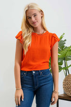 Load image into Gallery viewer, TULIP SLEEVE BACK BUTTON BLOUSE: KELLY GREEN
