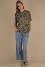 Load image into Gallery viewer, Oversized Leopard Printed Knit Top: MOCHA
