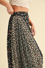 Load image into Gallery viewer, Melanie Skirt: Black Floral
