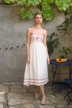 Load image into Gallery viewer, FLORAL EMBROIDERY SCALLOPED MIDI DRESS: RED

