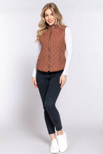 Load image into Gallery viewer, Suede Piping Detail Rib Quilted Padding Vest: TPE-pale taupe / L
