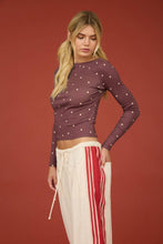 Load image into Gallery viewer, POLKA DOT BOAT NECK RIBBED LONG SLEEVE KNIT TOP: MAROON
