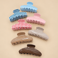 Load image into Gallery viewer, JUMBO STRIPE PLAID OVAL HAIR CLAW CLIPS | PLAID BROWN
