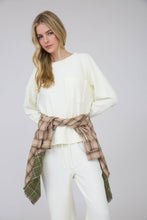 Load image into Gallery viewer, WASHED POCKET DETAIL LONG SLEEVE RIB KNIT TOP: CREAM
