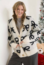 Load image into Gallery viewer, BOW PATTERN BUTTON DOWN KNIT CARDIGAN: HEATHER GREY
