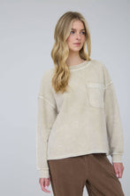 Load image into Gallery viewer, WASHED POCKET DETAIL LONG SLEEVE RIB KNIT TOP: CREAM
