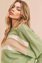 Load image into Gallery viewer, Winnie Sweatshirt: White/Heather Gray/Sky
