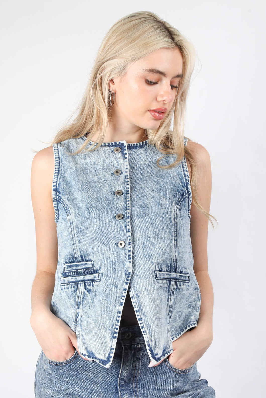 Acid Washed Denim Causal Vest: INDIGO