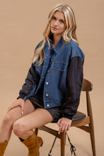 Load image into Gallery viewer, CONTRAST DROP SHOULDER DENIM JACKET: DENIM
