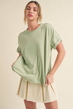 Load image into Gallery viewer, Mali Tee Short Sleeve Top: Teal/Green
