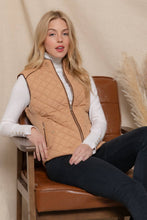Load image into Gallery viewer, Suede Piping Detail Rib Quilted Padding Vest: TPE-pale taupe / S
